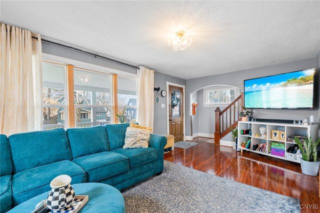 209 Mackay Avenue, Camillus, NY 13219