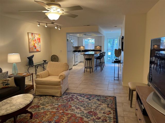 7 DUNOON PLACE 207, Dunedin, FL 34698