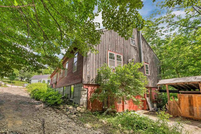 106 Water Street, Rumney, NH 03266