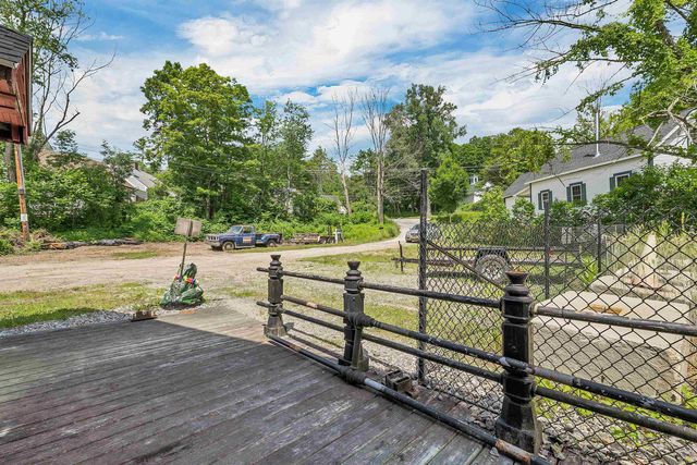 106 Water Street, Rumney, NH 03266