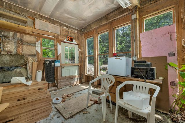 106 Water Street, Rumney, NH 03266