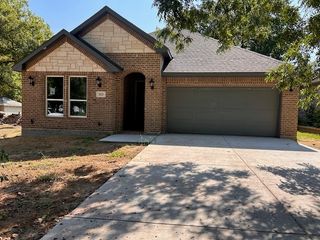 2620 Seevers Avenue, Dallas, TX 75216