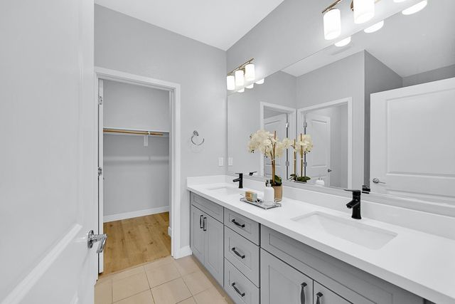 334 Circuit Way, Mountain View, CA 94043