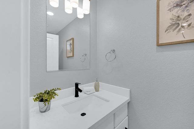 334 Circuit Way, Mountain View, CA 94043