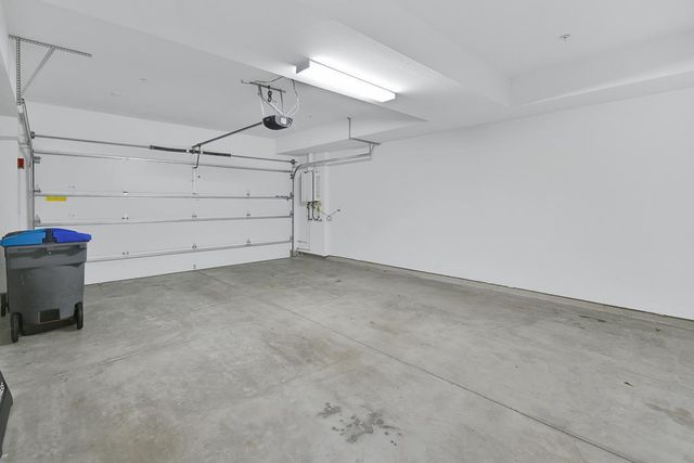 334 Circuit Way, Mountain View, CA 94043