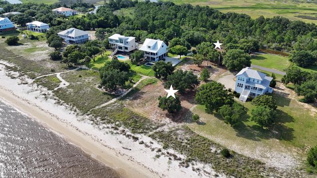 7205 Belle Fontaine Drive, Ocean Springs, MS 39564