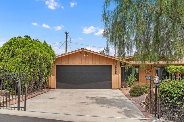 20505 Claremont Avenue, Riverside, CA 92507
