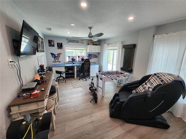 2622 PARMA STREET, Sarasota, FL 34231