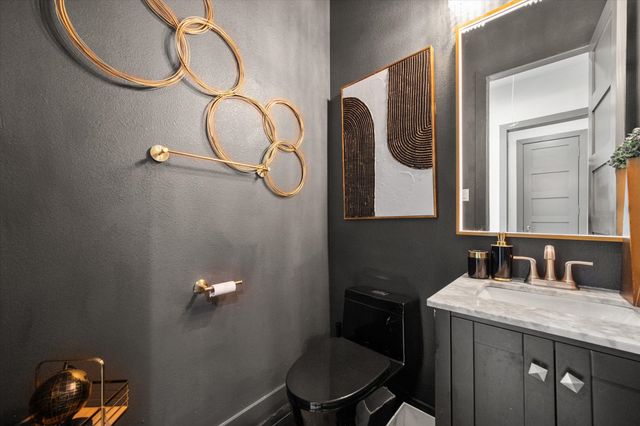 1130 The Shores Drive, Corsicana, TX 75109