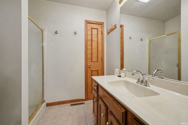 52979 Red Fox Trail, South Bend, IN 46628