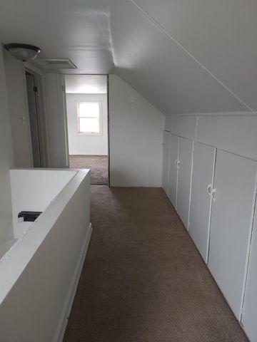 2421 15TH AVENUE, Menominee, MI 49858