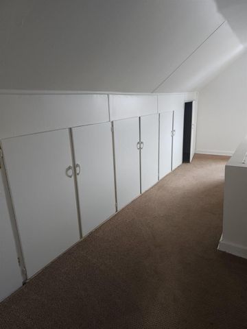 2421 15TH AVENUE, Menominee, MI 49858