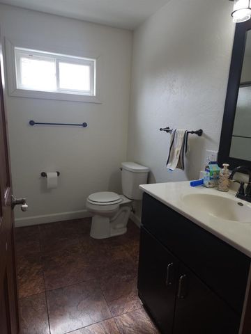 2421 15TH AVENUE, Menominee, MI 49858