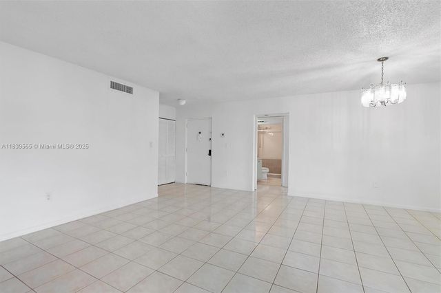 9135 SW 125th Ave 309P, Miami, FL 33186