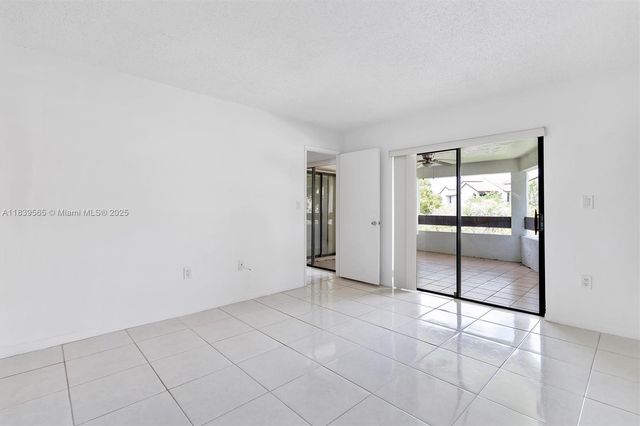 9135 SW 125th Ave 309P, Miami, FL 33186