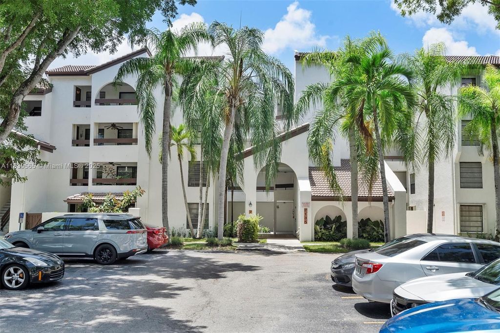 9135 SW 125th Ave 309P, Miami, FL 33186