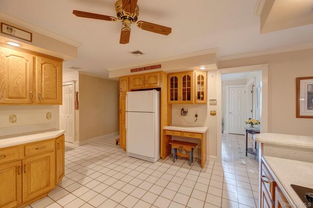 107 Moffat Road, Washingtonville, NY 10992