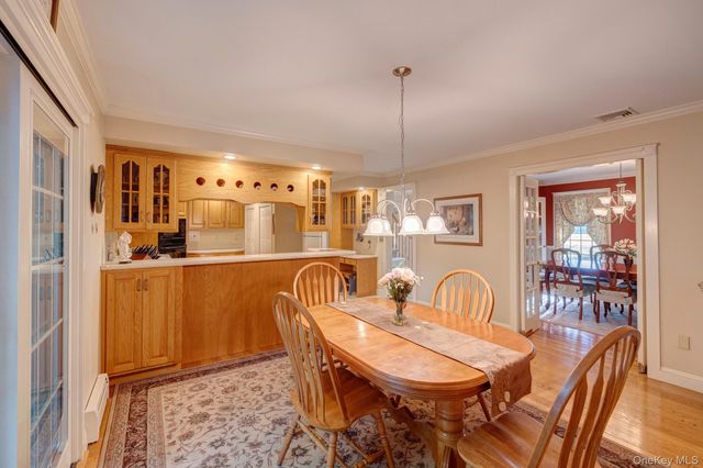 107 Moffat Road, Washingtonville, NY 10992