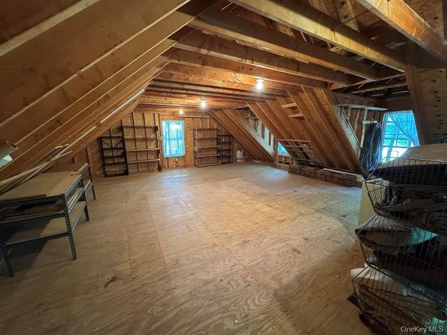 107 Moffat Road, Washingtonville, NY 10992