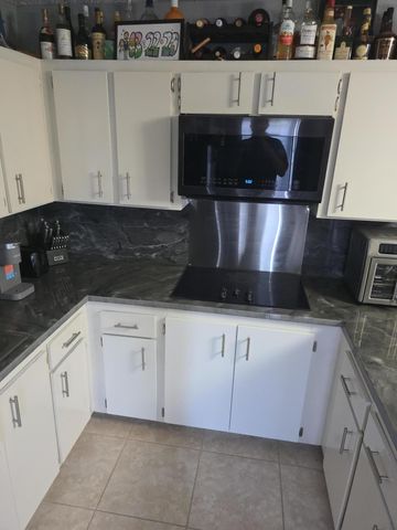 2164 White Pine Circle B, Greenacres, FL 33415