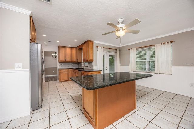 1010 SOUTHERN PINE LANE, Sarasota, FL 34243
