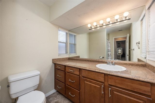 1010 SOUTHERN PINE LANE, Sarasota, FL 34243