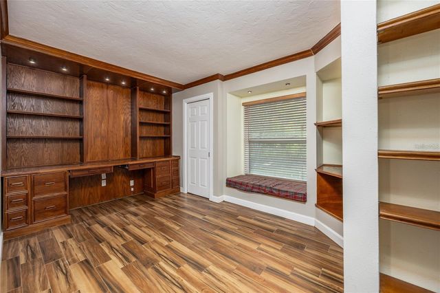 1010 SOUTHERN PINE LANE, Sarasota, FL 34243