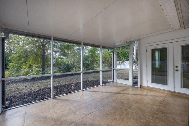 1010 SOUTHERN PINE LANE, Sarasota, FL 34243