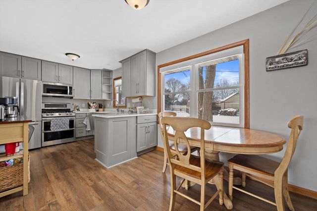 W152N5519 Beaver DRIVE, Menomonee Falls, WI 53051