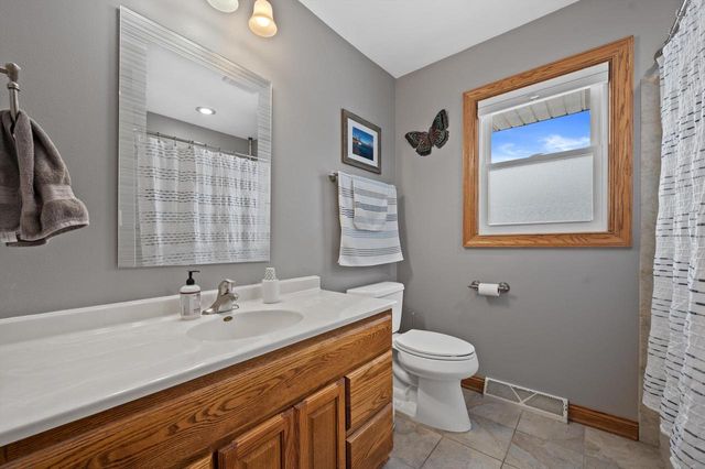 W152N5519 Beaver DRIVE, Menomonee Falls, WI 53051