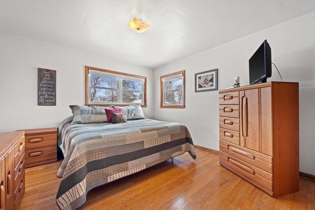 W152N5519 Beaver DRIVE, Menomonee Falls, WI 53051