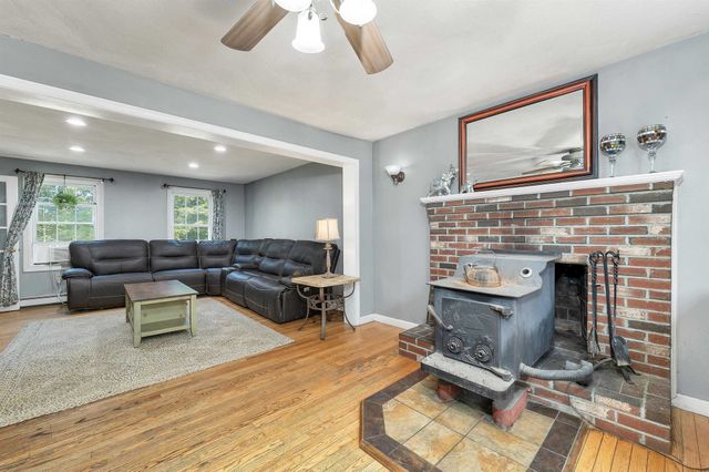 197 Grapevine, Dunbarton, NH 03046