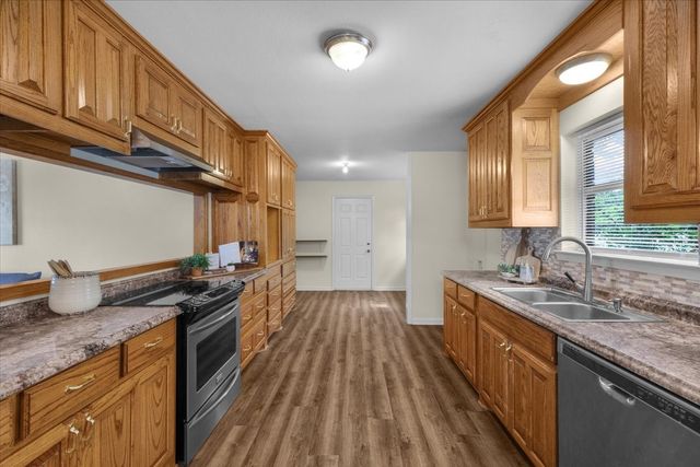 110 Lora Lane, Weatherford, TX 76088