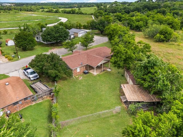 110 Lora Lane, Weatherford, TX 76088