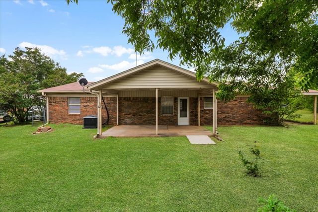 110 Lora Lane, Weatherford, TX 76088
