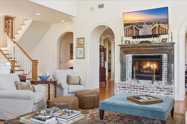 292 Portrush Loop, Pawleys Island, SC 29585