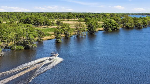 292 Portrush Loop, Pawleys Island, SC 29585