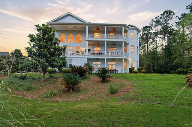 292 Portrush Loop, Pawleys Island, SC 29585