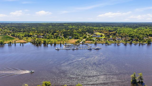 292 Portrush Loop, Pawleys Island, SC 29585
