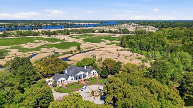 292 Portrush Loop, Pawleys Island, SC 29585
