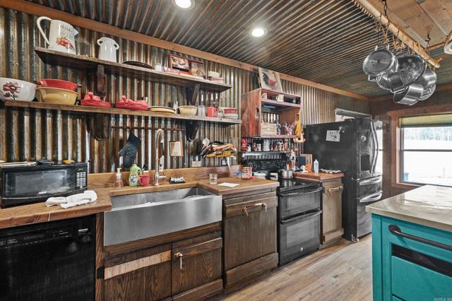 15298 Highway 84, Bismarck, AR 72929