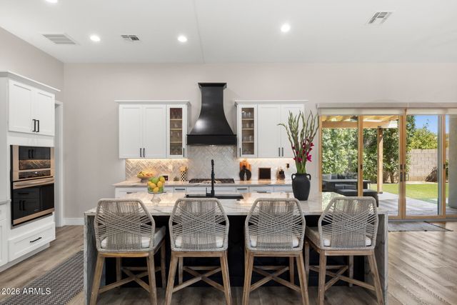 3927 N 13TH Place, Phoenix, AZ 85014