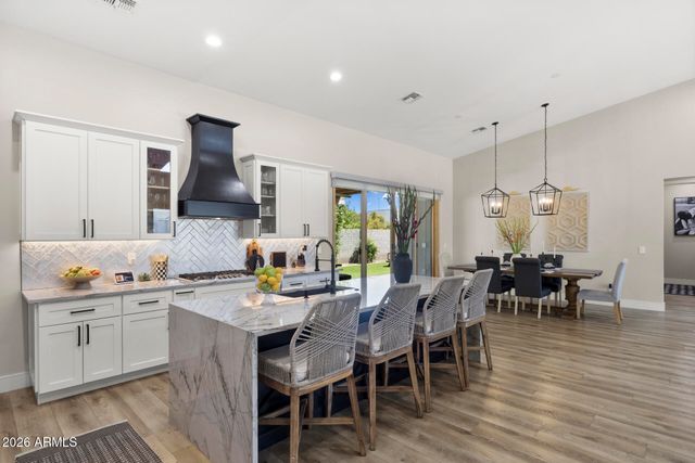 3927 N 13TH Place, Phoenix, AZ 85014