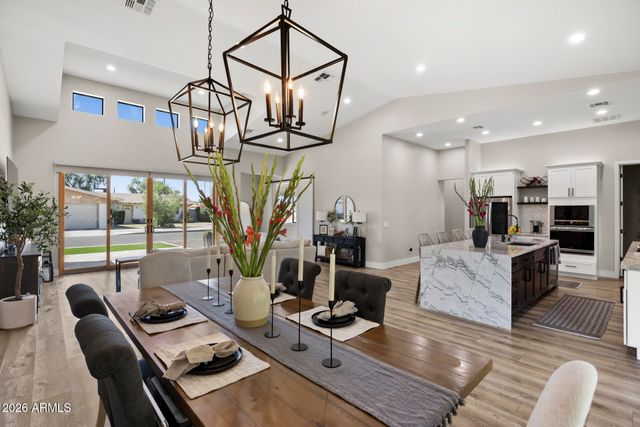 3927 N 13TH Place, Phoenix, AZ 85014