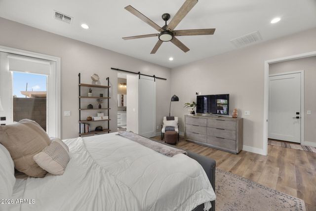 3927 N 13TH Place, Phoenix, AZ 85014