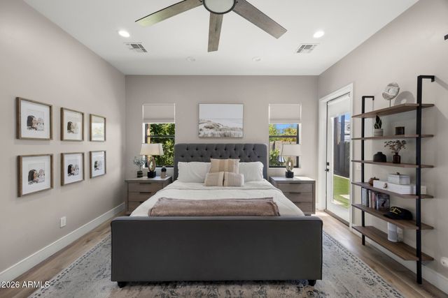 3927 N 13TH Place, Phoenix, AZ 85014