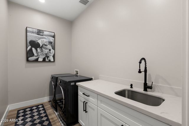 3927 N 13TH Place, Phoenix, AZ 85014