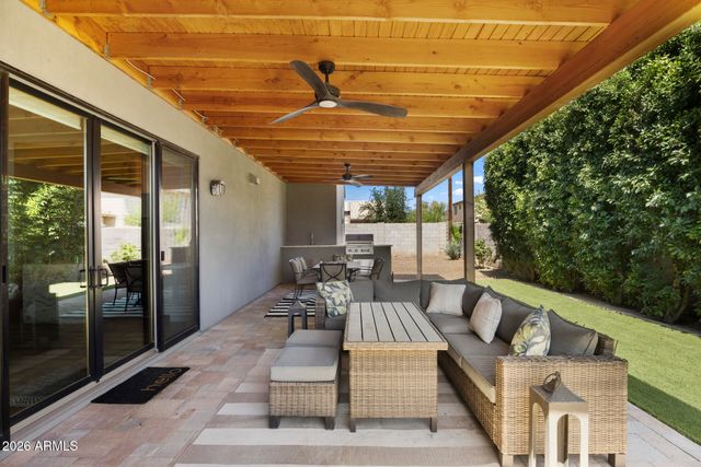 3927 N 13TH Place, Phoenix, AZ 85014