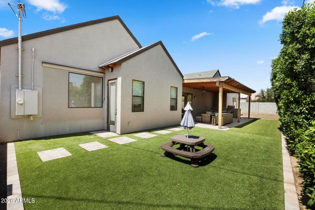 3927 N 13TH Place, Phoenix, AZ 85014