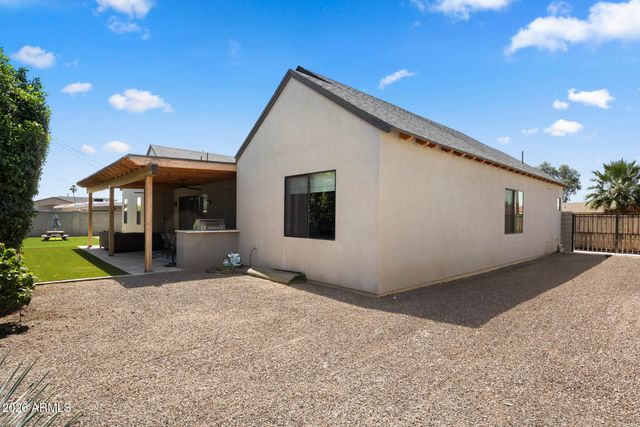 3927 N 13TH Place, Phoenix, AZ 85014